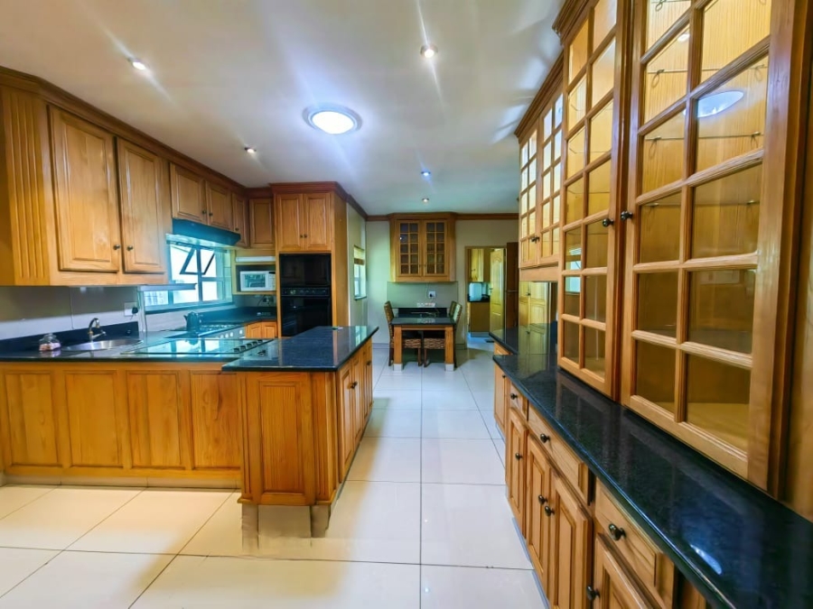 5 Bedroom Property for Sale in Grimbeeck Park North West